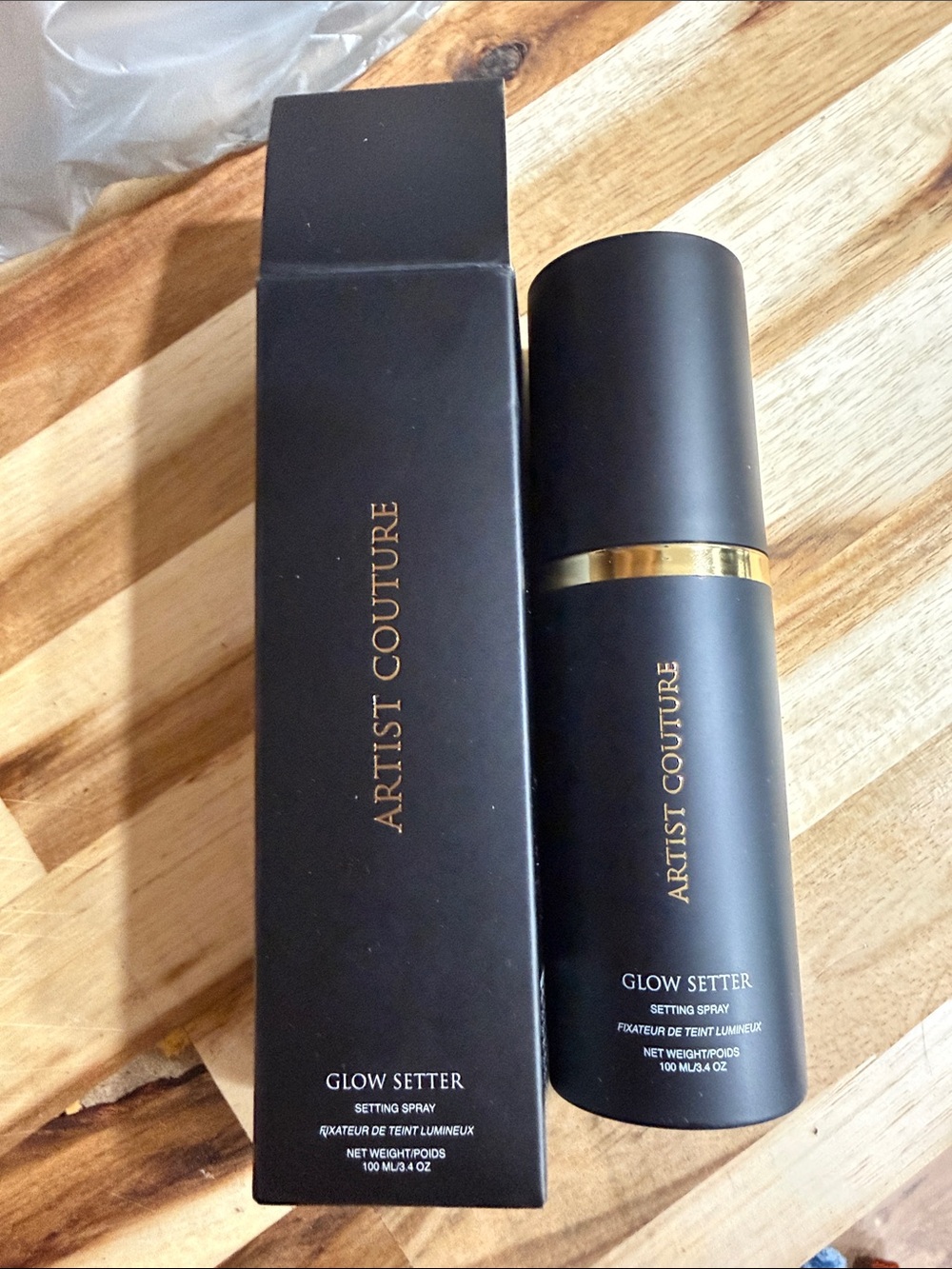 Artist Couture Glow Setter Setting Spray — Black with Gold Trim